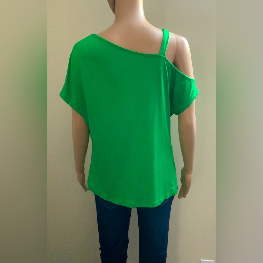 Shein - Picture 3 of 6